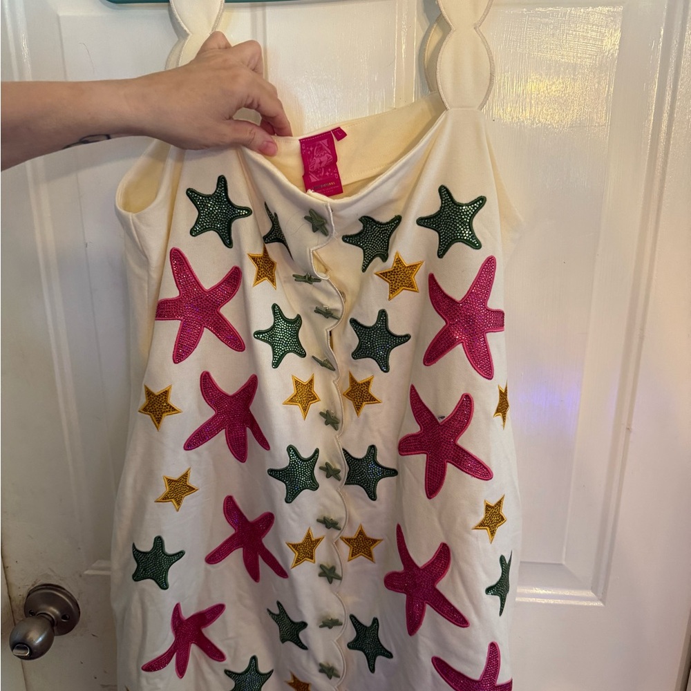 QUEEN OF SPARKLES Cream Dress with Starfish Patterns